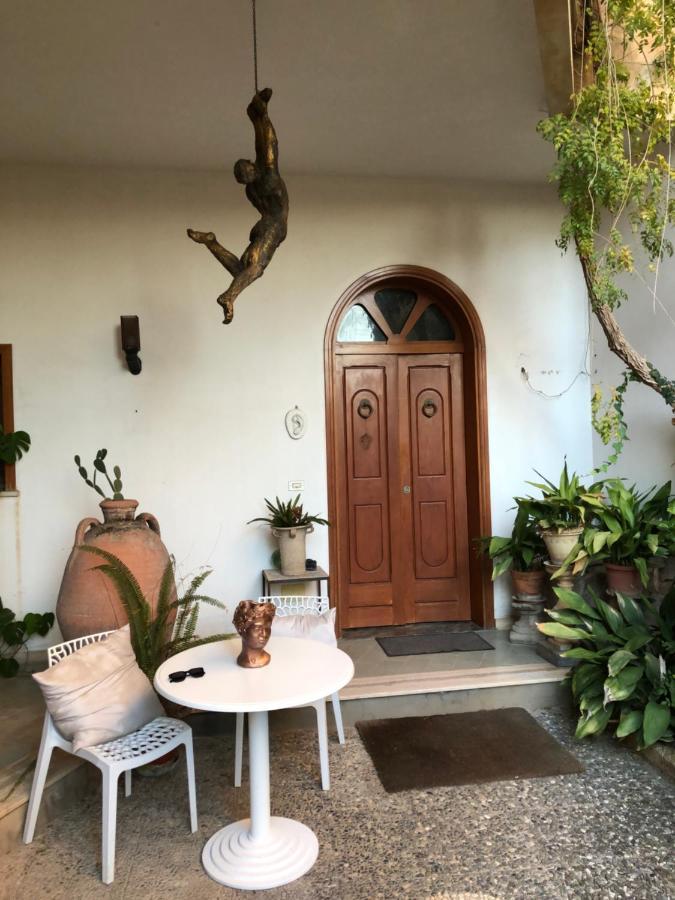 Artroom Garden Noto Luaran gambar